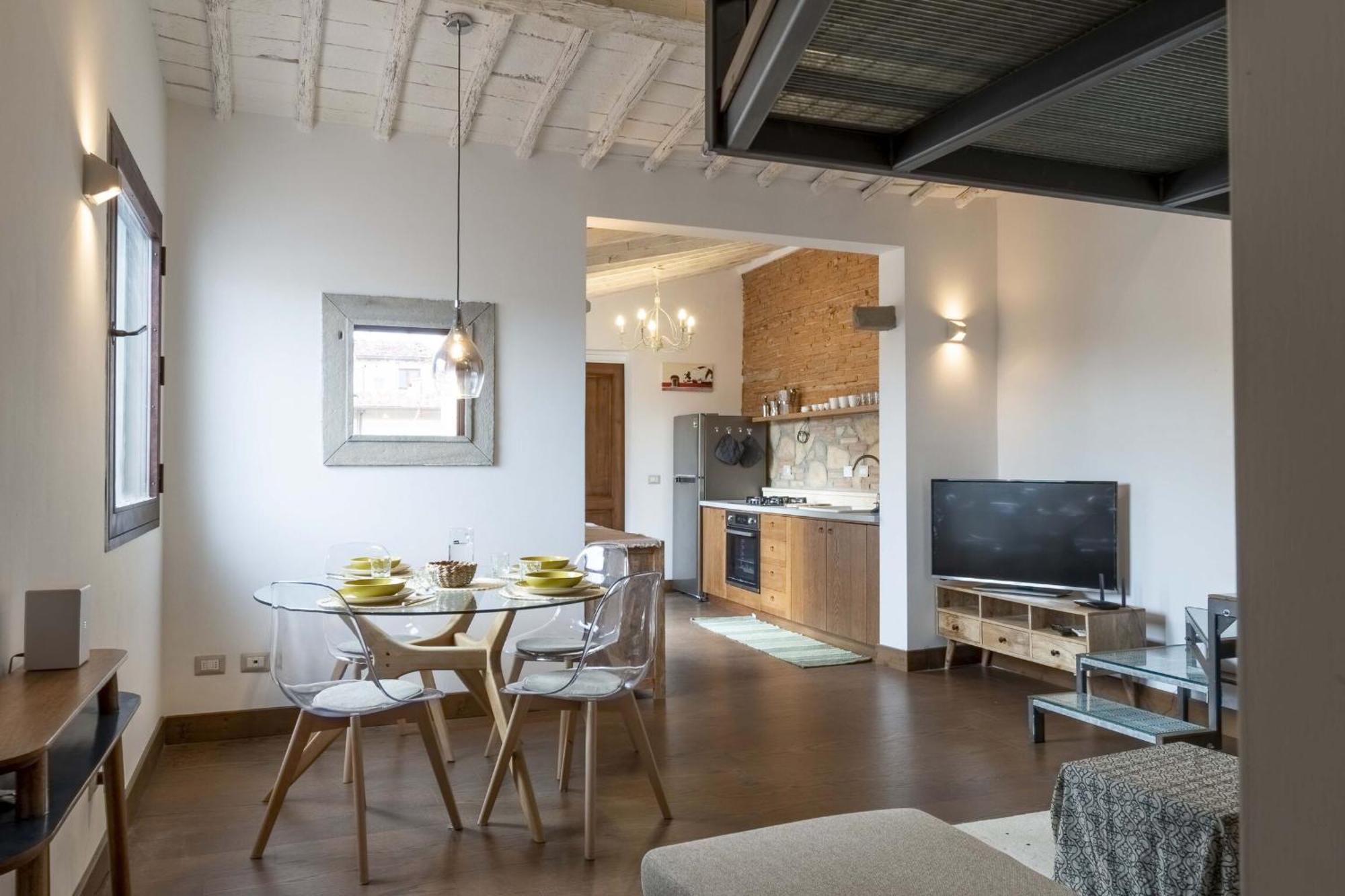 Italian Experience-da Vinci Loft Apartamento *